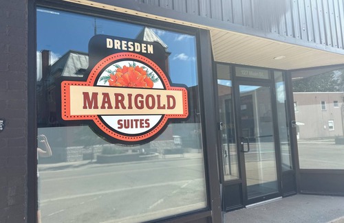 Dresden House | Dreaden Marigold Suites - Suite 1