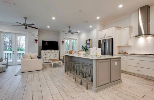 Santa Rosa Beach House | Dream 3BR Townhouse, 2 Pools, 3 Bikes ~ Sea Dreams on 30A