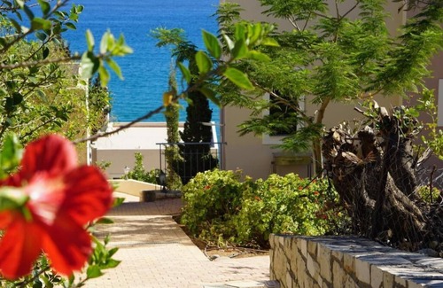 Viannos Apartment | Dream apartments with sea and pool views