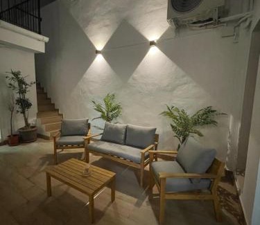 En Corts Apartment | Dream Big with jacuzzi and terrace in Ruzafa