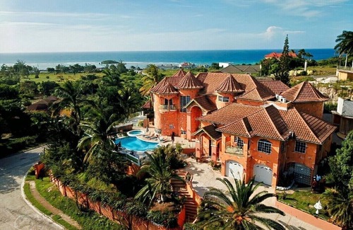 Coral Gardens Villa | Dream Castle Villa, Montego Bay, 9 Large bedrooms