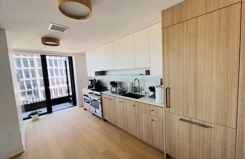 Mission Bay Condo | DREAM Condo in SF~𝐌𝐨𝐬𝐭 𝐢𝐜𝐨𝐧𝐢𝐜 𝐖𝐚𝐭𝐞𝐫𝐟𝐫𝐨𝐧𝐭 & 𝐂𝐢𝐭𝐲 𝐕𝐢𝐞𝐰