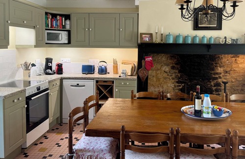 Tremolat Other | Dream Country Farmhouse with Private Pool & Garden for families & fast free WiFi