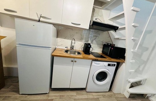 Quartier Sainte-Avoye Apartment | Dream Dwell Paris-Apart at the heart of 3e Marais District