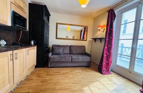 Latin Apartment | Dream Dwell Paris-Studio 150m to Notre Dame