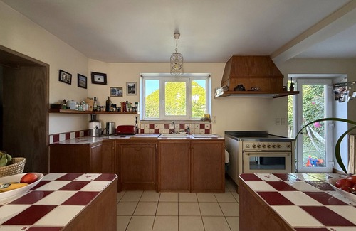 Fernelmont House | Dream Family Home: Heated Pool, Sauna, Hammam, Fireplace, Unique Decoration