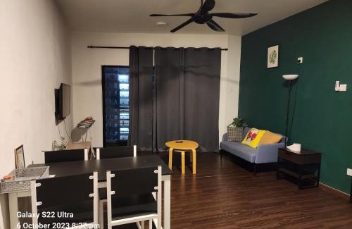 Baharu Apartment | Dream Home (Marina View Villas)
