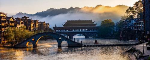 Fenghuang House | Dream in Fenghuang