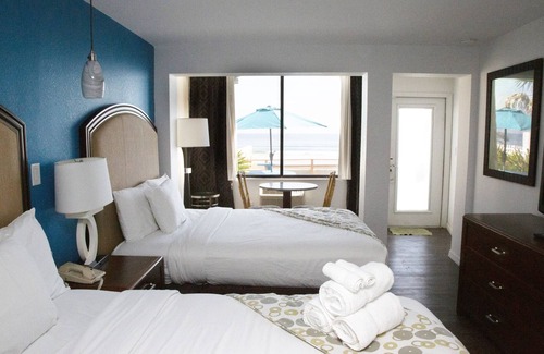 Daytona Beach Shores Hotel | Dream Inn
