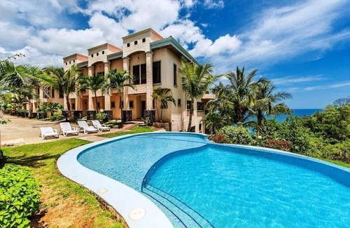 Playa Flamingo Condo | Dream Ocean View Condo | Sleeps 4