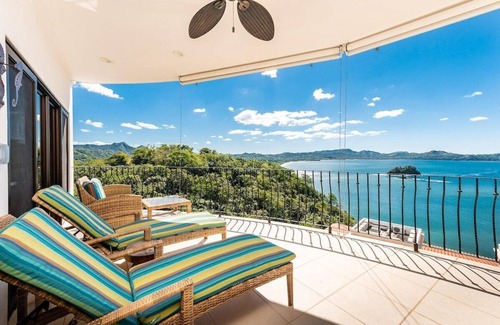 Playa Flamingo Condo | Dream Ocean View Condo | Sleeps 4