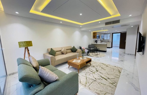 Port El Kantaoui House | Dream stay in a Mediterranean paradise: waterfront, private beach/pool access