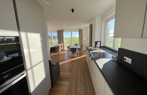 Dranske House | Dream thatched house with water view - 3 bedrooms - 10 min. walk to the beach