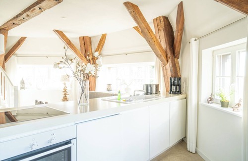 Born auf dem Darss House | Dream vacation in the old mill.
