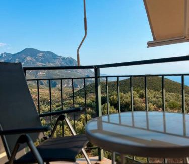 Diasella Apartment | Dream view 9km away from Kalamata
