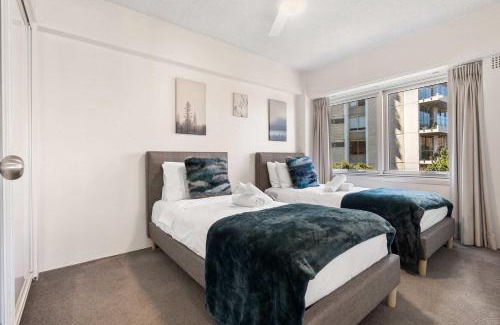 Kirribilli Apartment | Dream Views of Sydney CBD