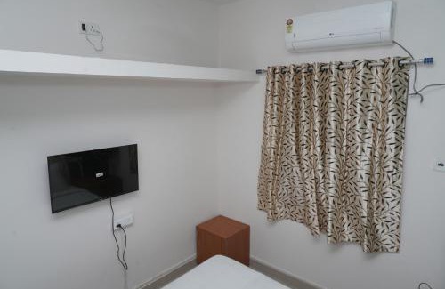 Madipakkam Apartment | Dreamcatcher Stay Inn Serviced Apartment