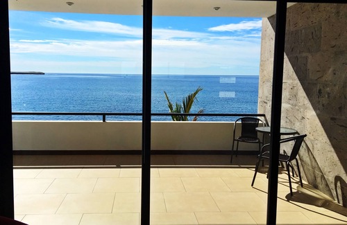 San Carlos House | Dreamhouse 5 Bedroom With Pool Located Right On The Beach