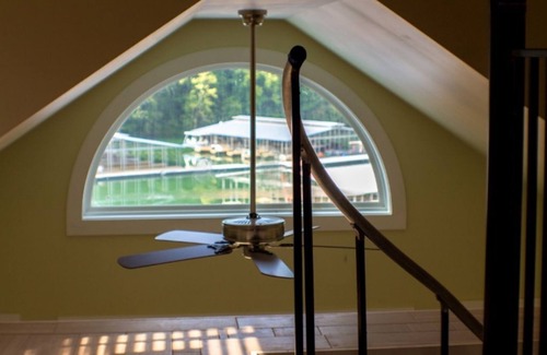 Jacksboro Cottage | Dreaming of your summer vacation?