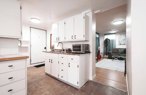 Montgomery House | Dreams off 16th