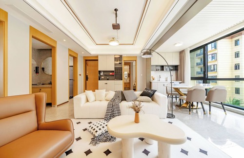Haitang District Apartment | Dreamscape Retreat with swimming pool/Near Atlantis Hotel Wuzhizhou Island Sanya