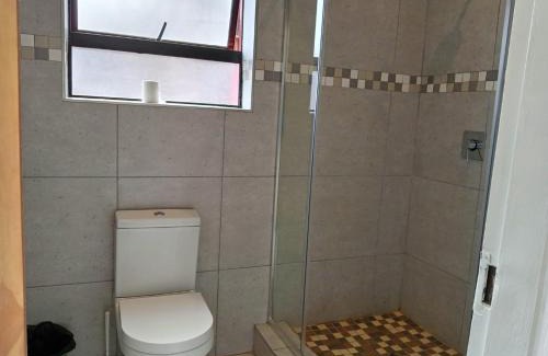 Krugersdorp North House | Dreamwest Living Guesthouse Self Catering Units