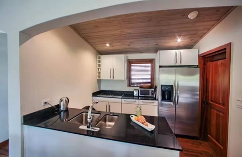 Freetown Apartment | Dreamy 1 bed private villa in Nonsuch Bay, Antiguann