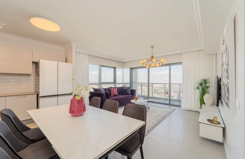 Jerusalem City Centre Condo | Dreamy 2BDR, Unparalleled Views Of The Old City