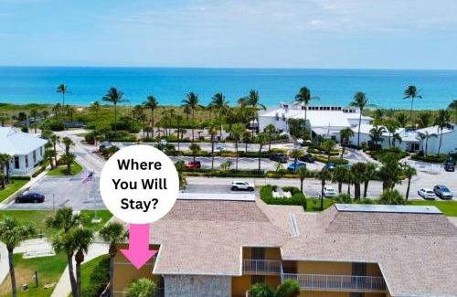 Fort Pierce Apartment | Dreamy Condo 2 minute walk to Beach w King Size Bd