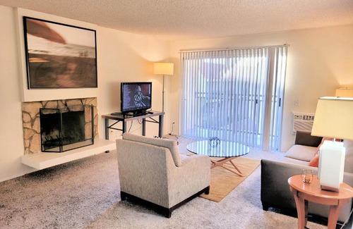 Placentia Apartment | Dreamy !! Cozy Villas