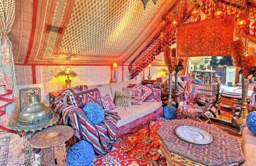 Neartown Apartment | Dreamy Houston Boho Cottage with Private Pool!