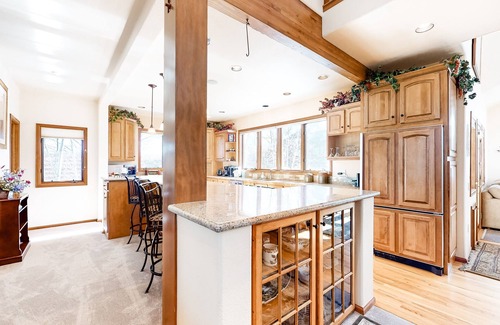 Frisco House | Dreamy retreat near Town & lake with large deck & gourmet kitchen - dog-friendly