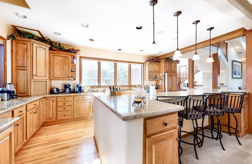 Frisco House | Dreamy retreat near Town & lake with large deck & gourmet kitchen - dog-friendly