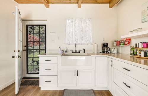 Timber Cove Cottage | Dreamy Sonoma Coast Cottage w/ Ocean Views