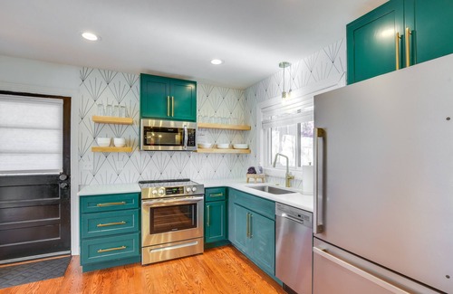 St. Charles House | Dreamy St Charles Retreat w/Furnished Patio!
