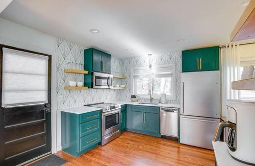 St. Charles House | Dreamy St Charles Retreat w/Furnished Patio!