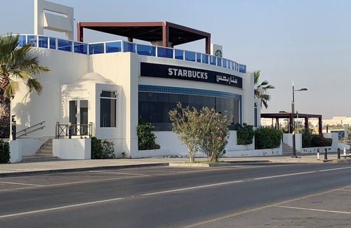 Qurm Apartment | Dreamy Stay in Al Qurum – Peaceful, Central & Welcoming