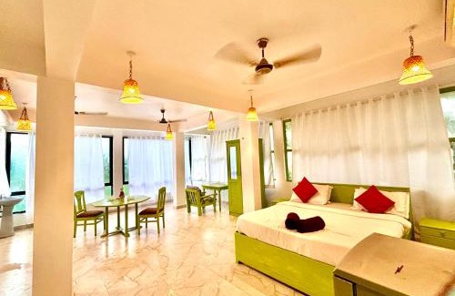 Morjim Hotel | Dreamy vibe Stays