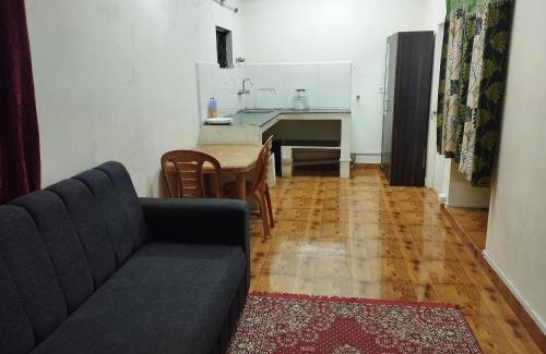 Kandal House | DreamZ Home Stay - Ooty Boat House