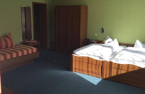 Seelbach Apartment | Dreibettzimmer im Gästehaus