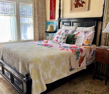Hollywood Bed & Breakfast | Dresden B & B