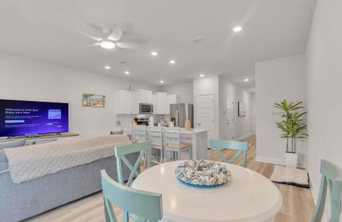 Gulf Breeze House | Drift Bay - Adventure Awaits! Zoo, Boat Ramp & Just Minutes from the Beach!
