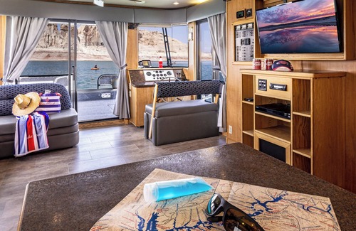 Wahweap Boat Rental | Drift, Dream, Discover: Your Houseboat Adventure Awaits!