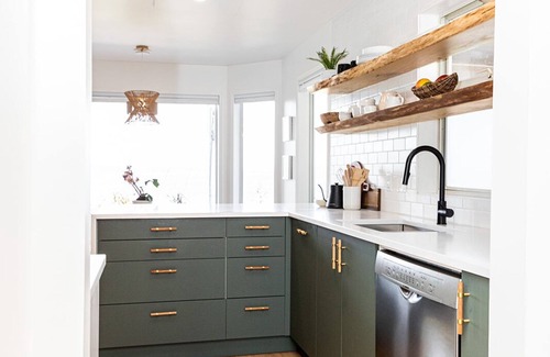 Regional District of Nanaimo House | DRIFT/Oceanfront/Sauna/Van Isle/Salish Sea