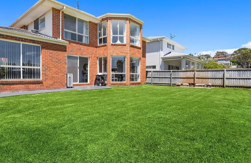 Gerringong House | Drifters - 100m to Werri Beach