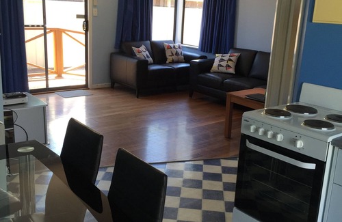 Esperance Apartment | Driftwood Apartments