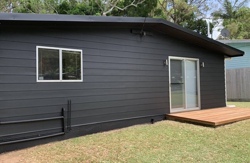 Brisbane Waterfront House | Driftwood Beach Holiday House -Coochiemudlo Island