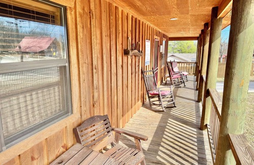 Mountain View House | Driftwood Cabin #303