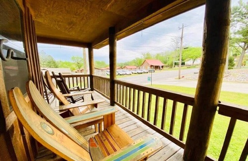 Mountain View House | Driftwood Cabin #303
