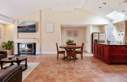 Goleta House | Driftwood Club - Coastal Comforts Goleta